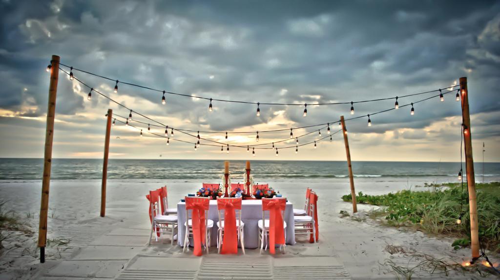 Edgewater Beach Hotel Naples Exterior photo